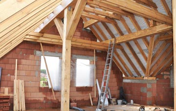 Hargatewall attic trusses